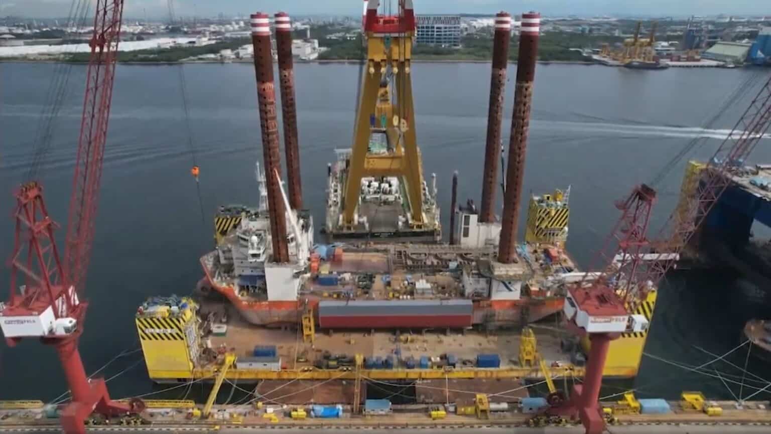 Bold Tern Upgrading at Keppel Fels Cranepedia