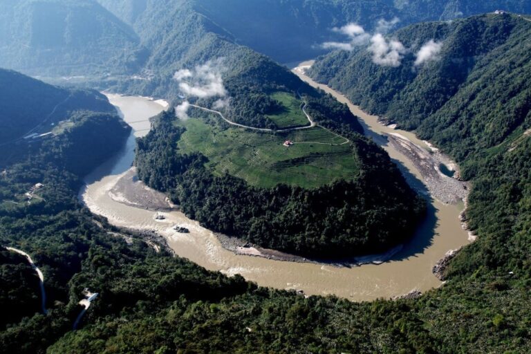 mega dam crane landscape