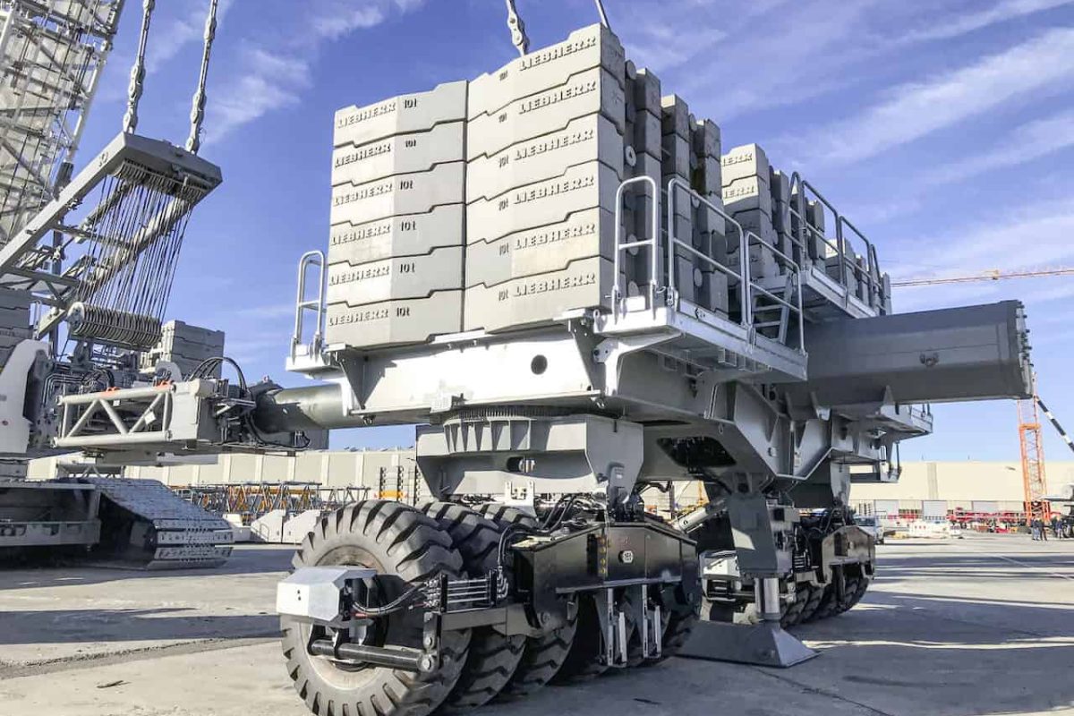 0915 Liebherr Lr1800 0 1 Ballast Trailer 300dpi Scaled