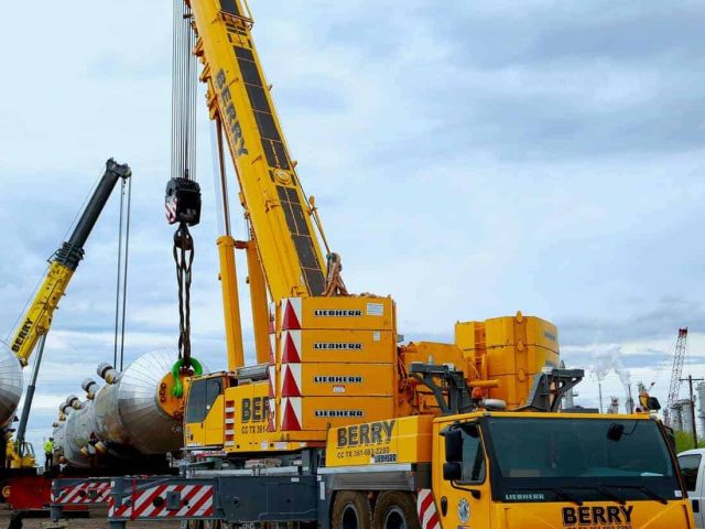 Photo of Liebherr to Bay Ltd