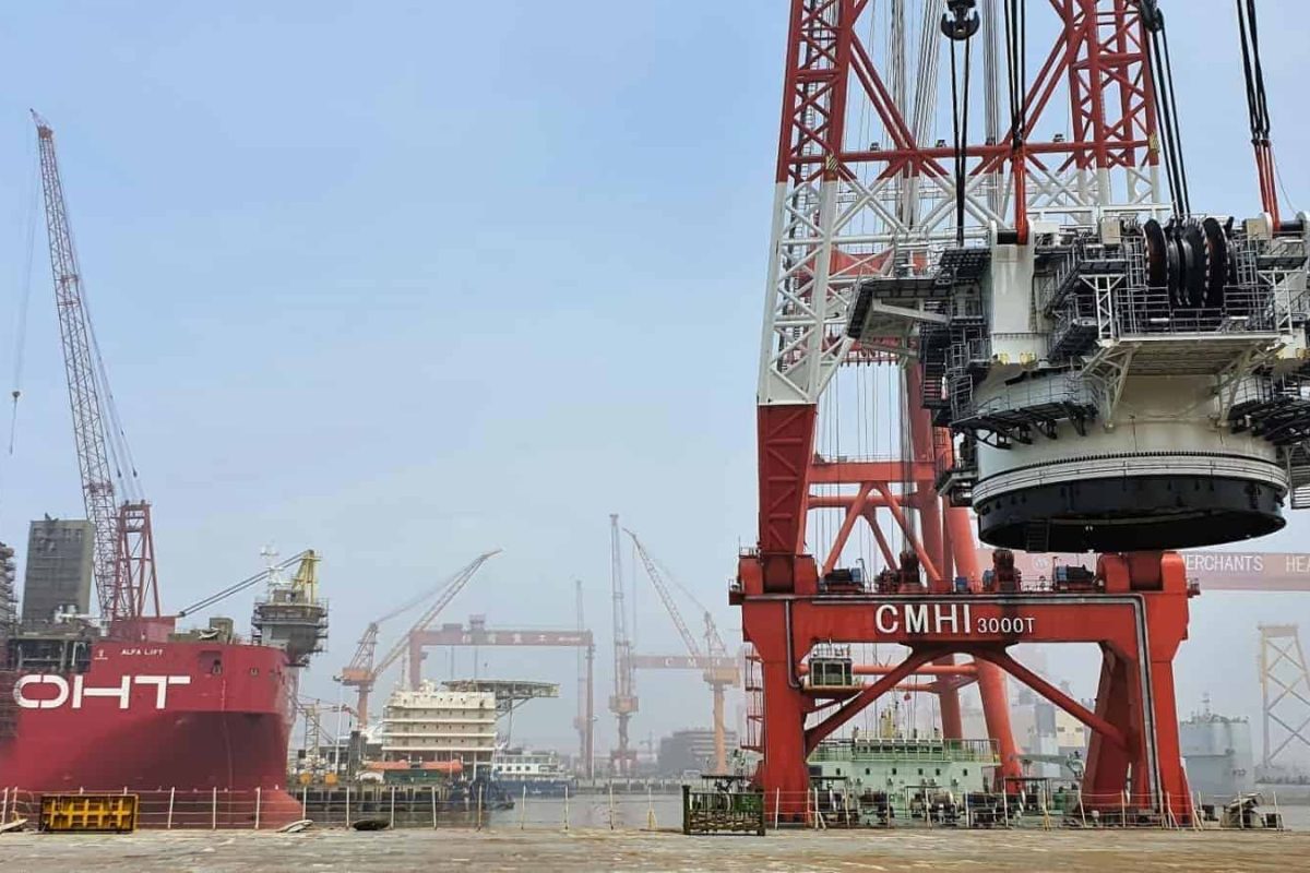 20210607 liebherr hlc15000 arrive china