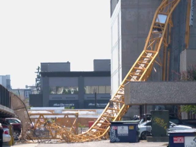 20210714 kelowa tower crane collapse