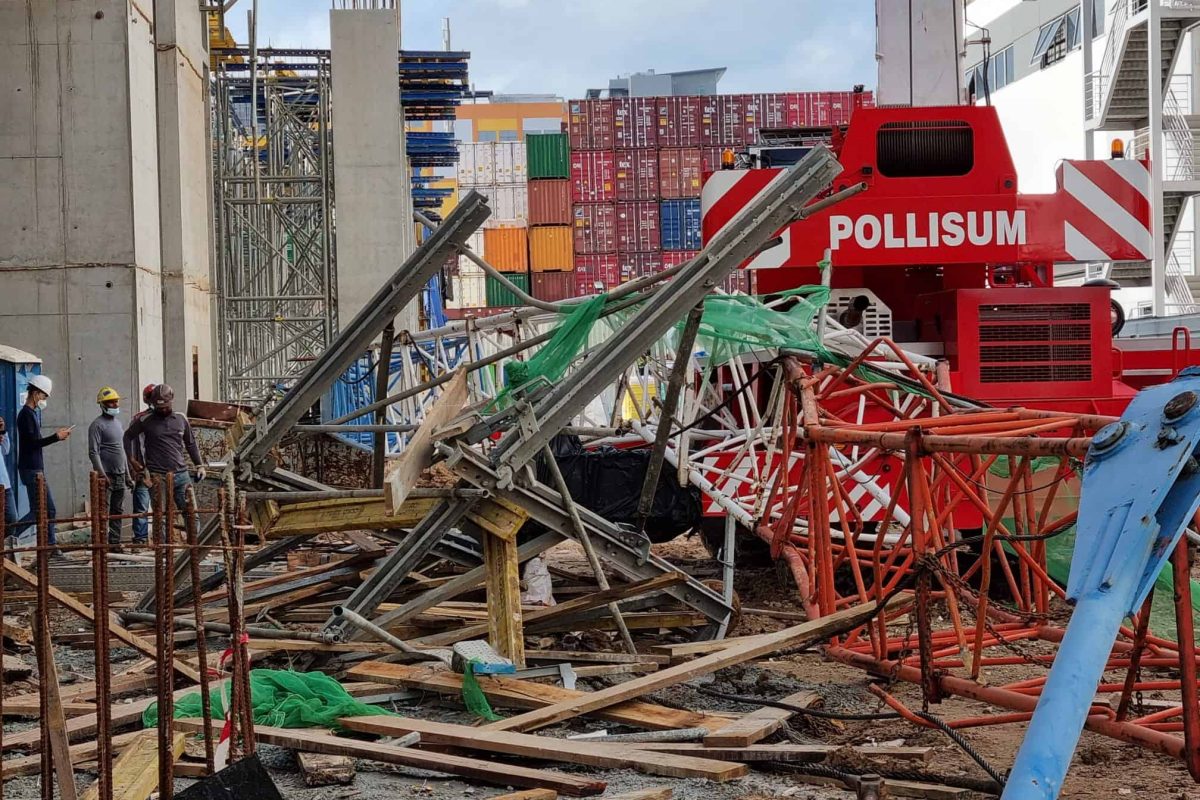 20220305 crawler tower collapse singapore 27