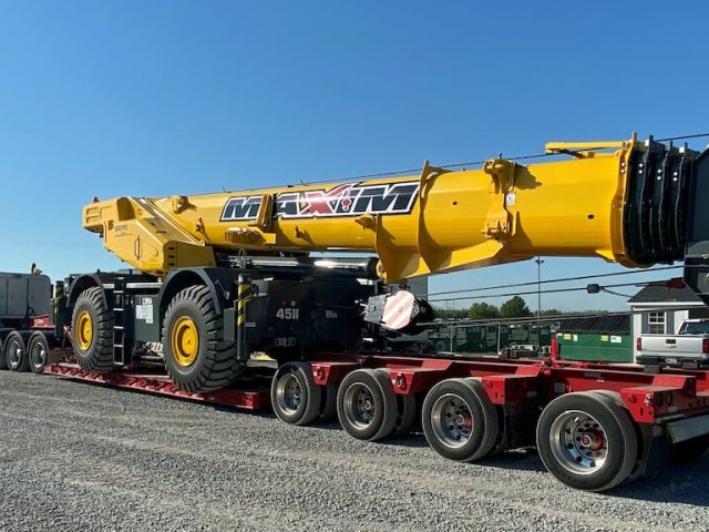 210718 maxim crane works inks 51 crane order to support its expansion strategy