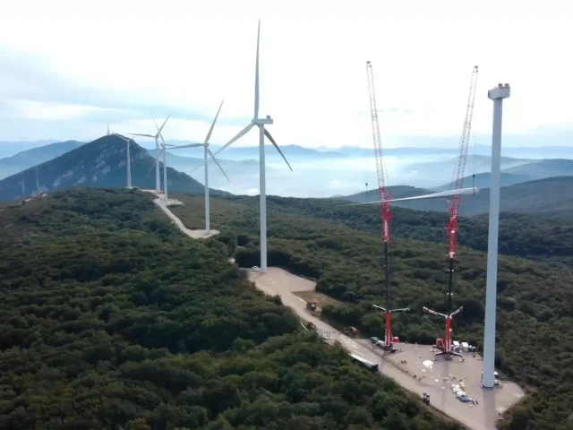 211209 liebherr gruas ibarrondo 300dpi