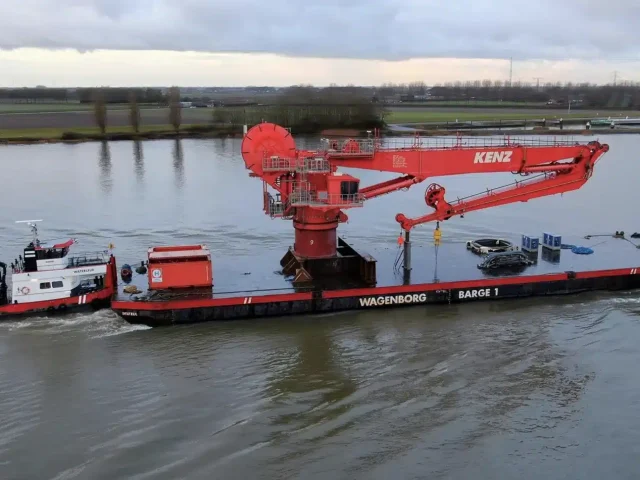 211220 wagenborg kenz knuckle boom crane 1