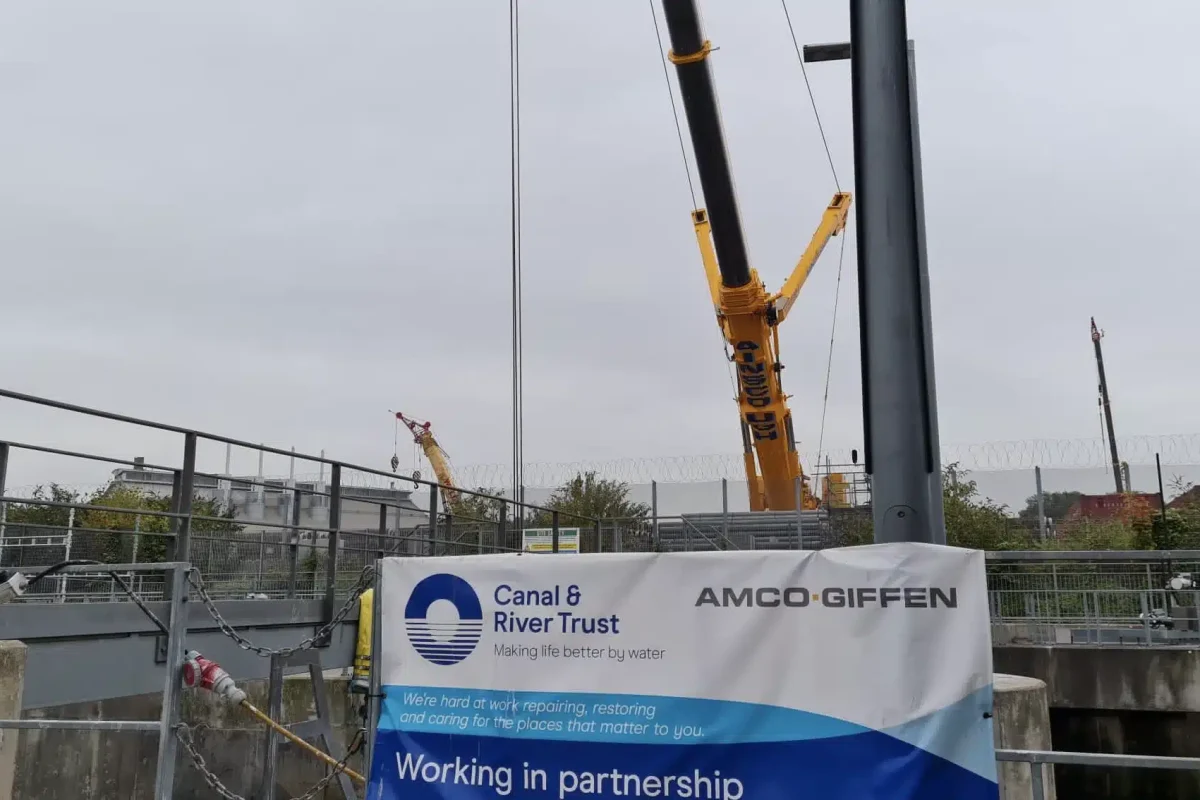 211223 ainscough river lea lock 2