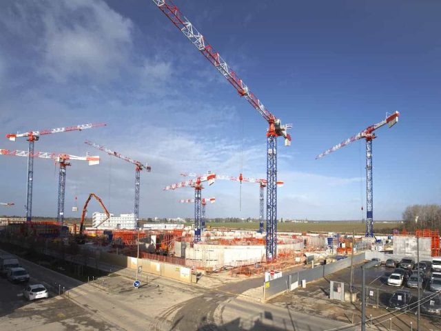 Eight Potain Mdt 389 Cranes Speed Construction Of Cutting Edge Medical Research Facility 01