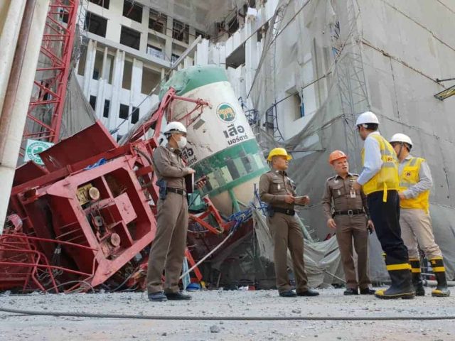 Four workers killed in tower crane accident in Bangkok-1