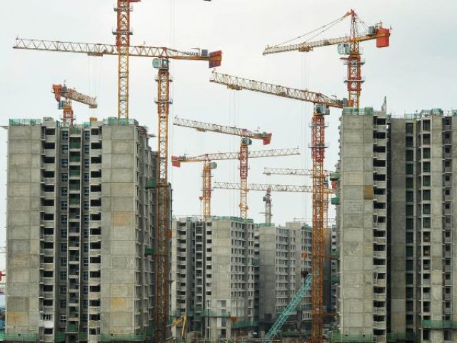 potain mct 385 cranes chosen for singapores first smart housing block 6