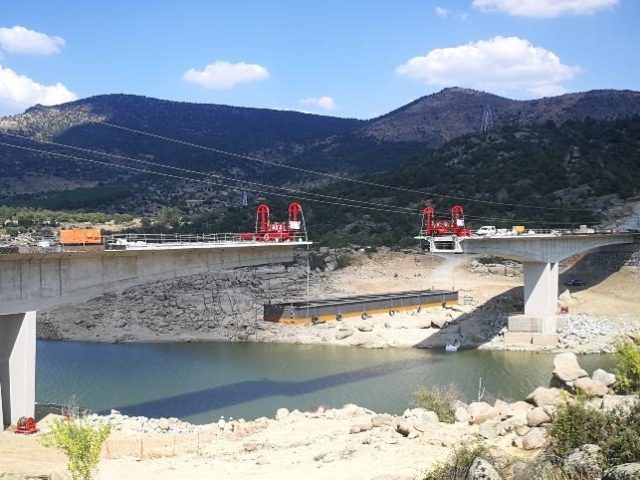 ALE has to install new bridge span on La Gaznata Viaduct