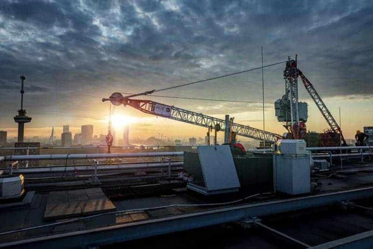 ale light service crane in netherlands