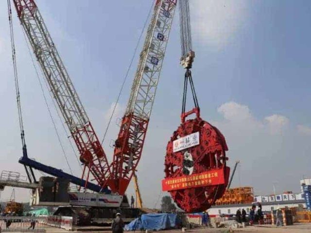 zoomlion crawler hoisting cutter head