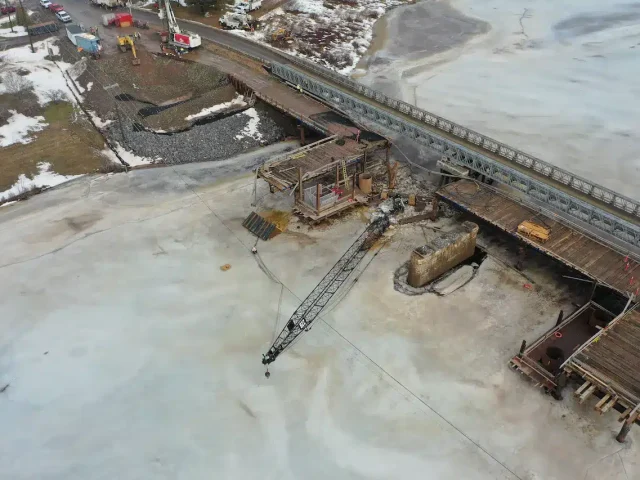 coles island crane collapse 2
