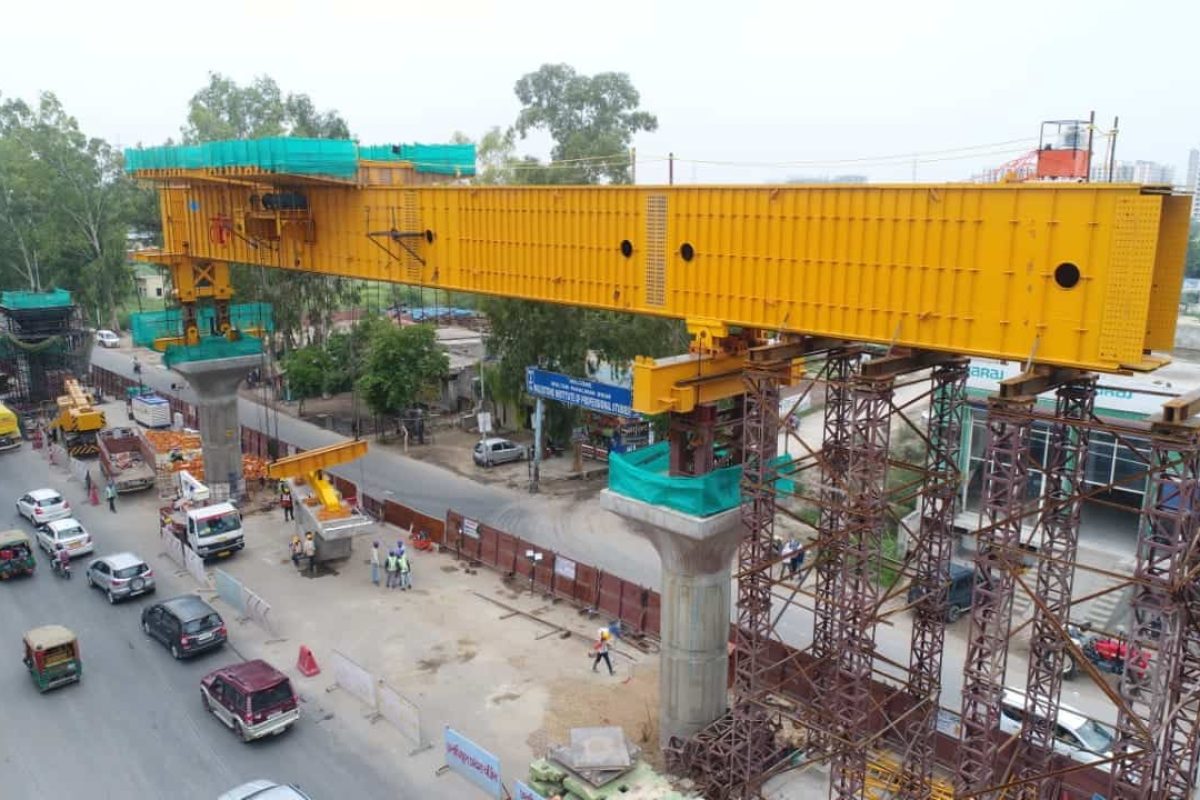 concrete slab falls off girder at rrts
