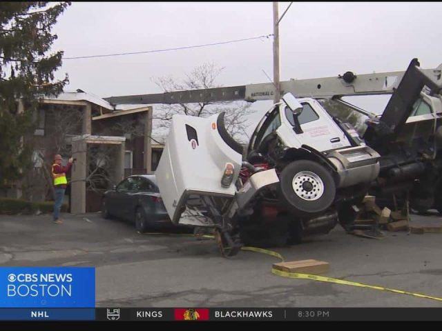 crane collapse in norwood crushes roof