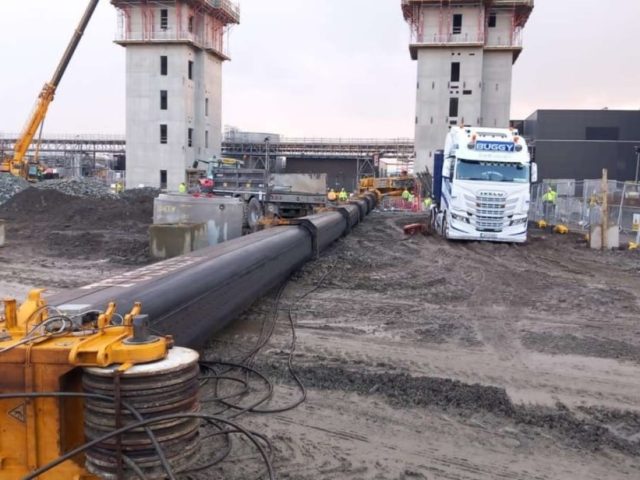 crane overturn in dublin 1