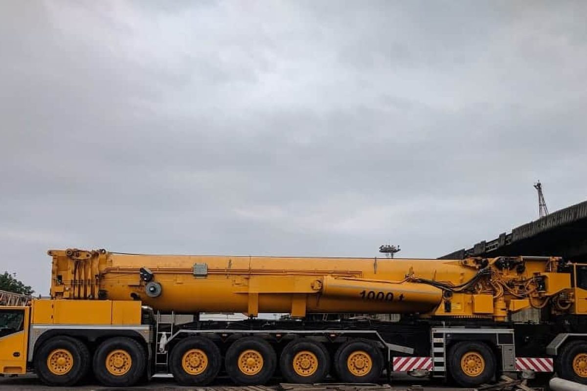 Demag Ac1000 9 First In India For Steel Carriers