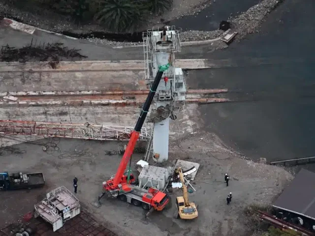 dismantle accident in sumoto city 1