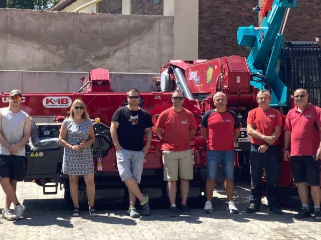 kmb stavebni servis 3 new unic spider crane 1