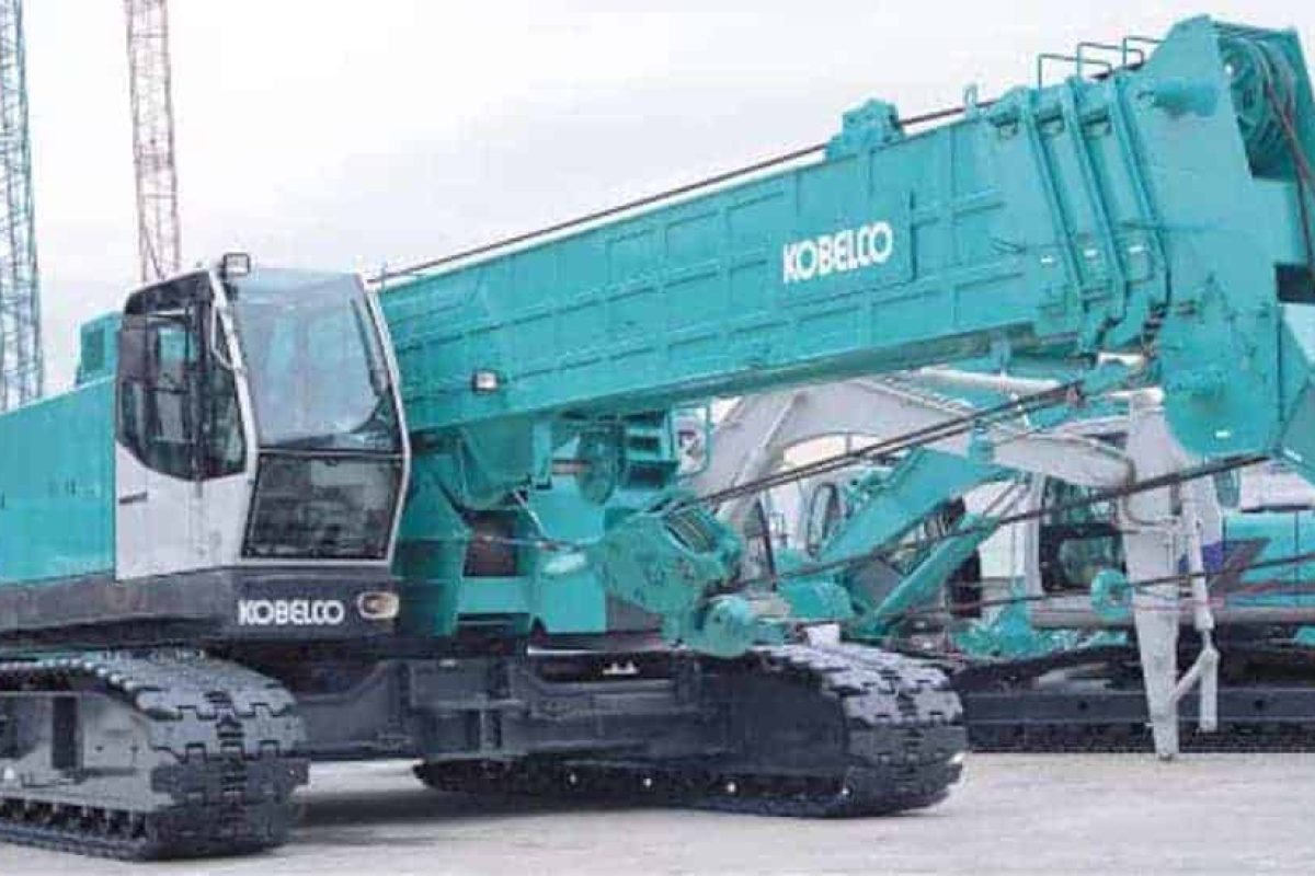 Kobelco TK750 Telescopic Crawler Crane