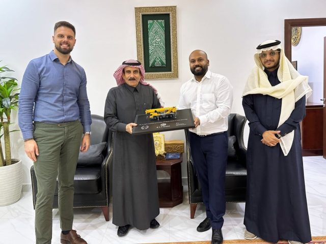 liebherr act major order 300dpi