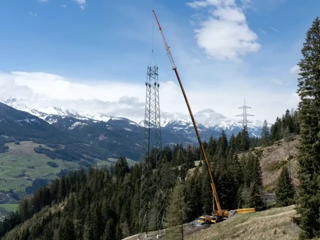 liebherr ltm 1160 5 2 prangl 01 300dpi