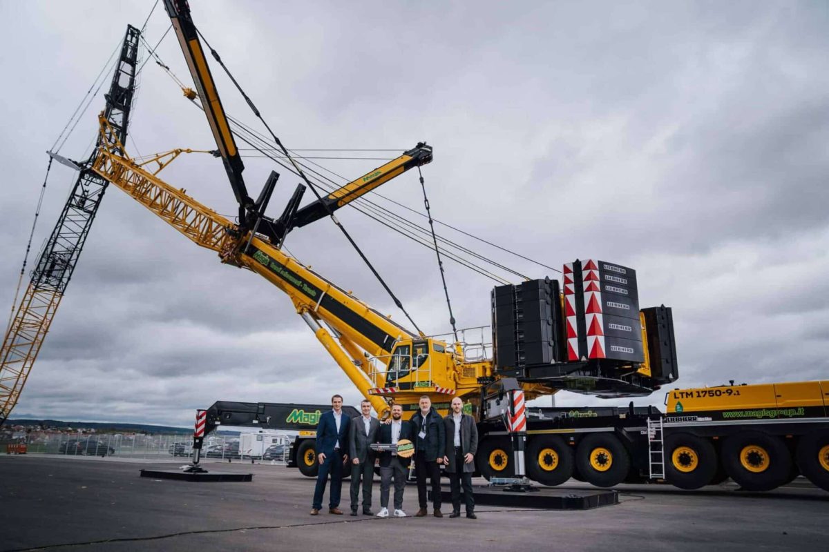 liebherr ltm 1750 9 1 kranübergabe magis 300dpi