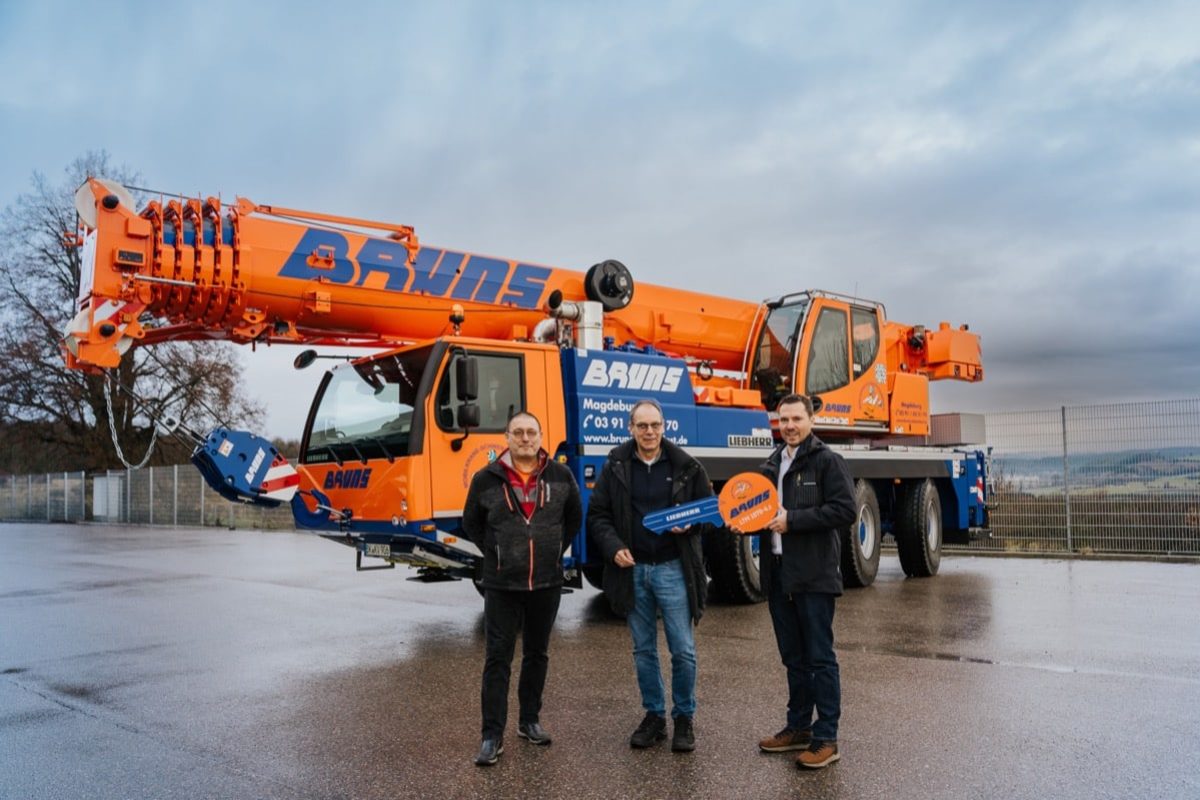 liebherr ltm1070 4 1 300dpi