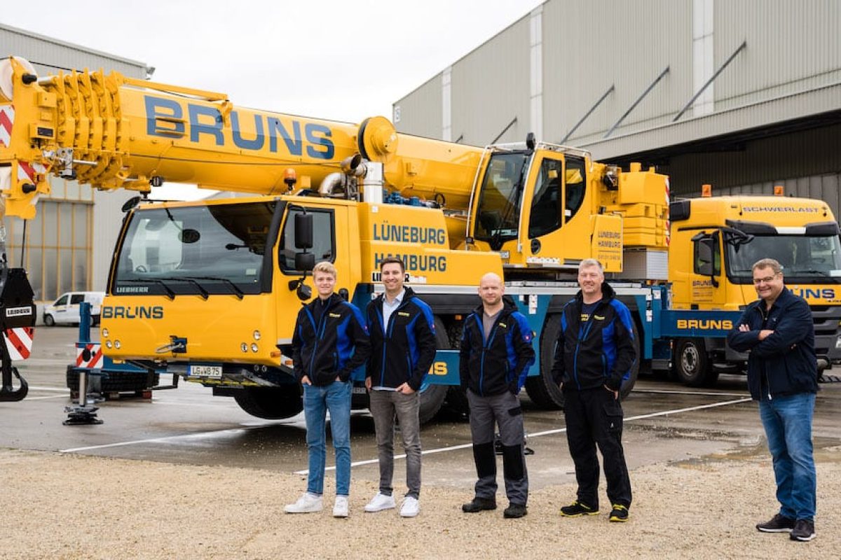 liebherr ltm1070 4 2 bruns 300dpi