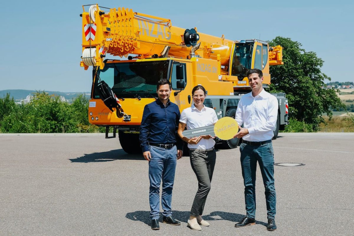 liebherr ltm1090 4.2 inzag handover 300dpi
