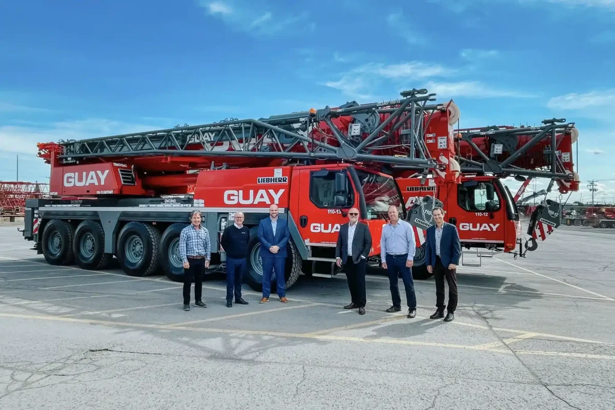 liebherr ltm1110 5 1 guay handover 300dpi