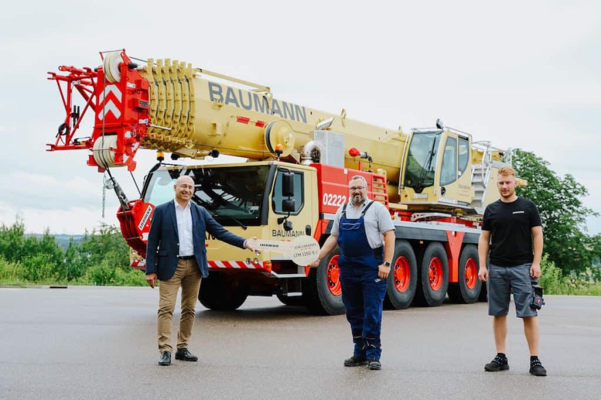 liebherr ltm1150 5 3 baumann 300dpi