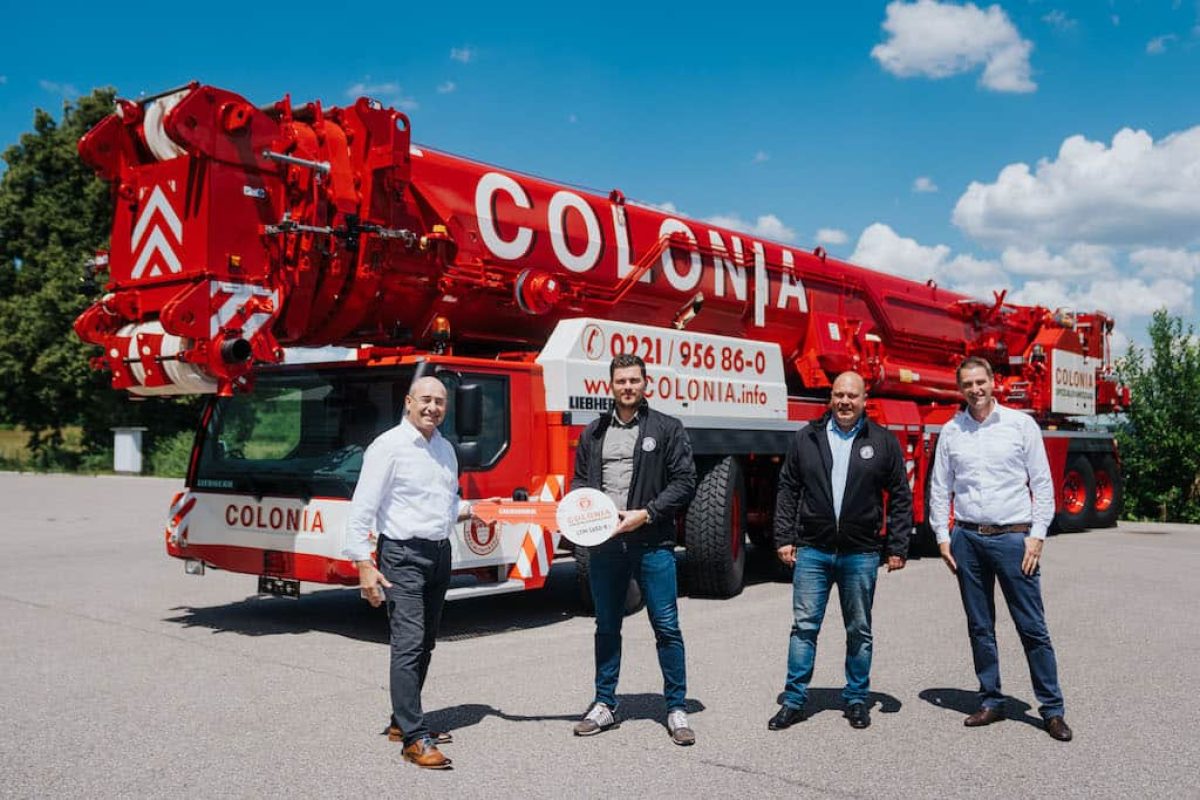 liebherr ltm1650 8 1 colonia handover 300dpi