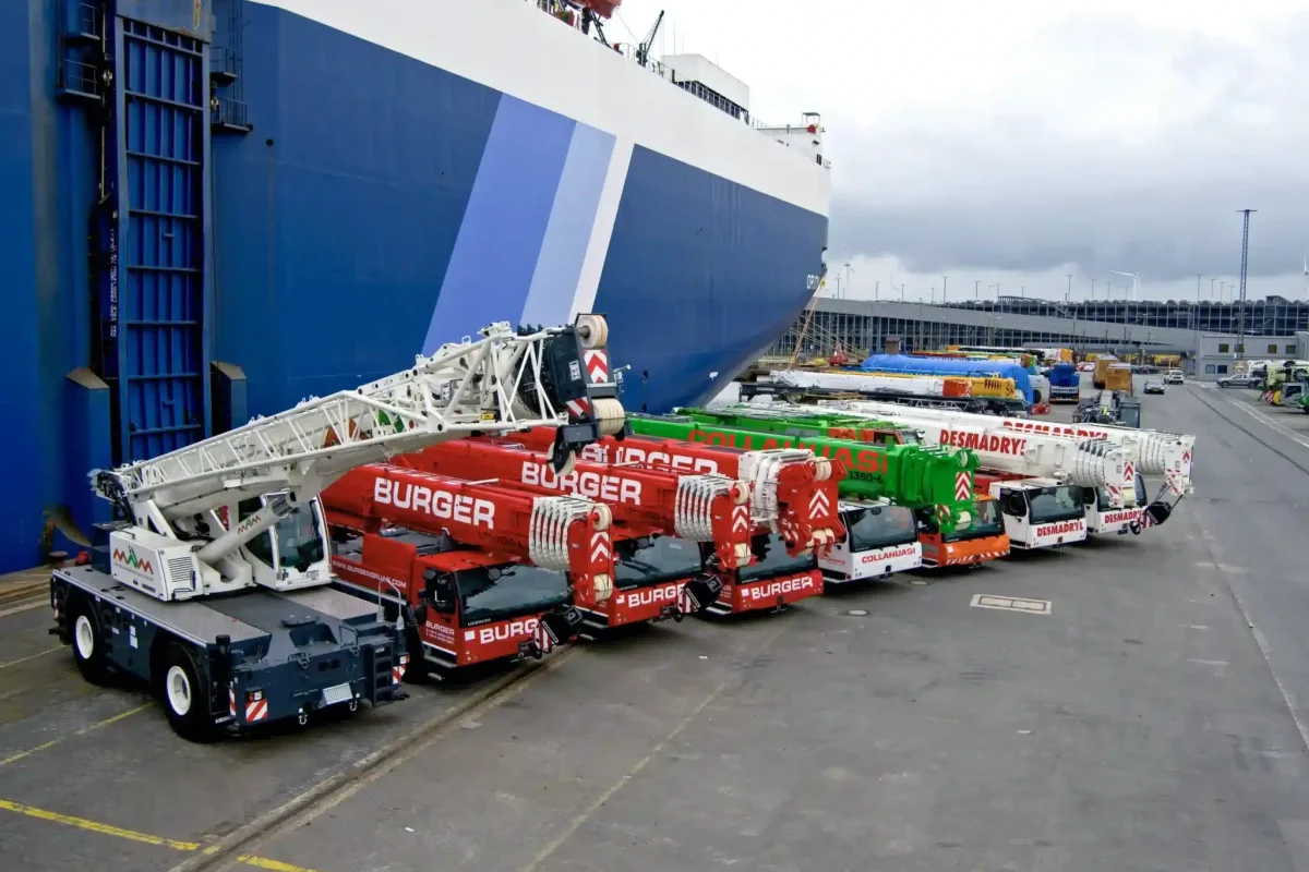 liebherr mobile cranes chile1 300dpi