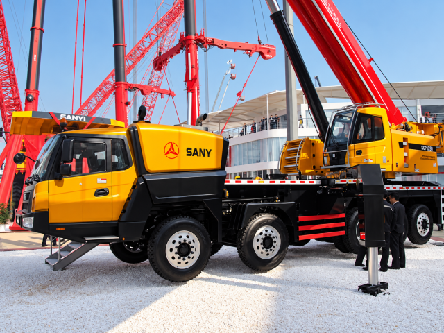 sany stc1250 at bauma shanghai