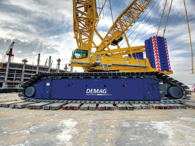 Superior Crane's Demag CC6800-1.