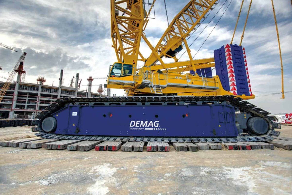 Superior Crane's Demag CC6800-1.