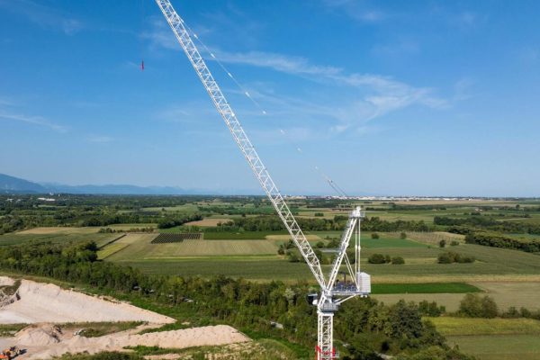 terex ctl702 32 luffing jib crane 2025 1