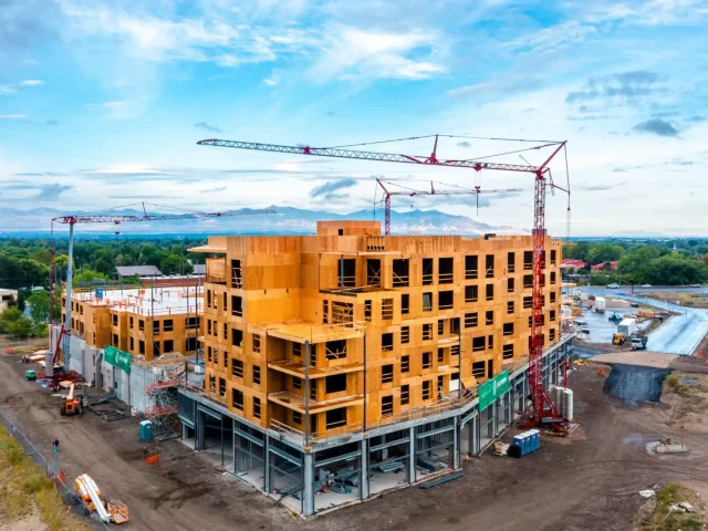 utah framing job using potain 1