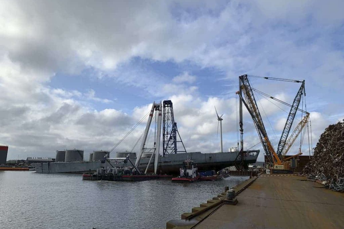 wagenborg ship break koln-2