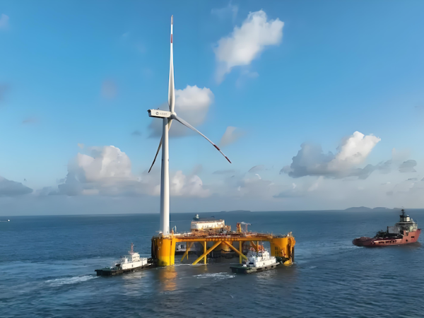 xcmg floating wind fish crane lift