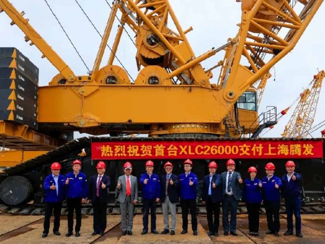 xcmg xlc26000 crawler handover