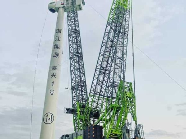 こんこん Top Quality Zoomlion 1800 Ton ZCC18000 Crawler Crane for