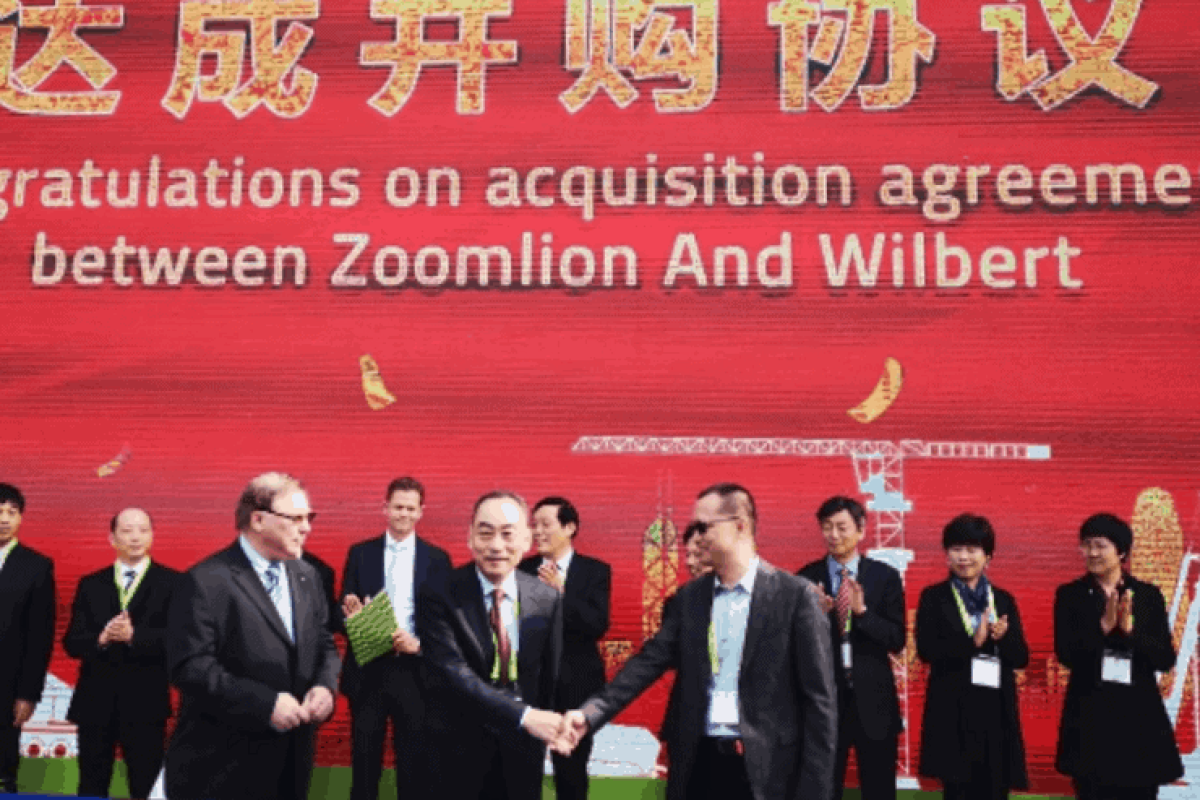 Handshake ceremony between Zoomlion and Wilbert
